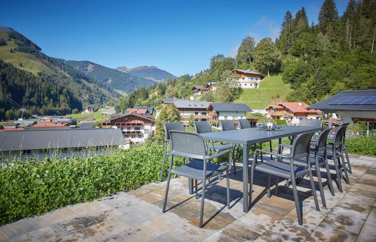 Alpenparks Chalet & Apartment Steve Lodge 菲霍芬 外观 照片